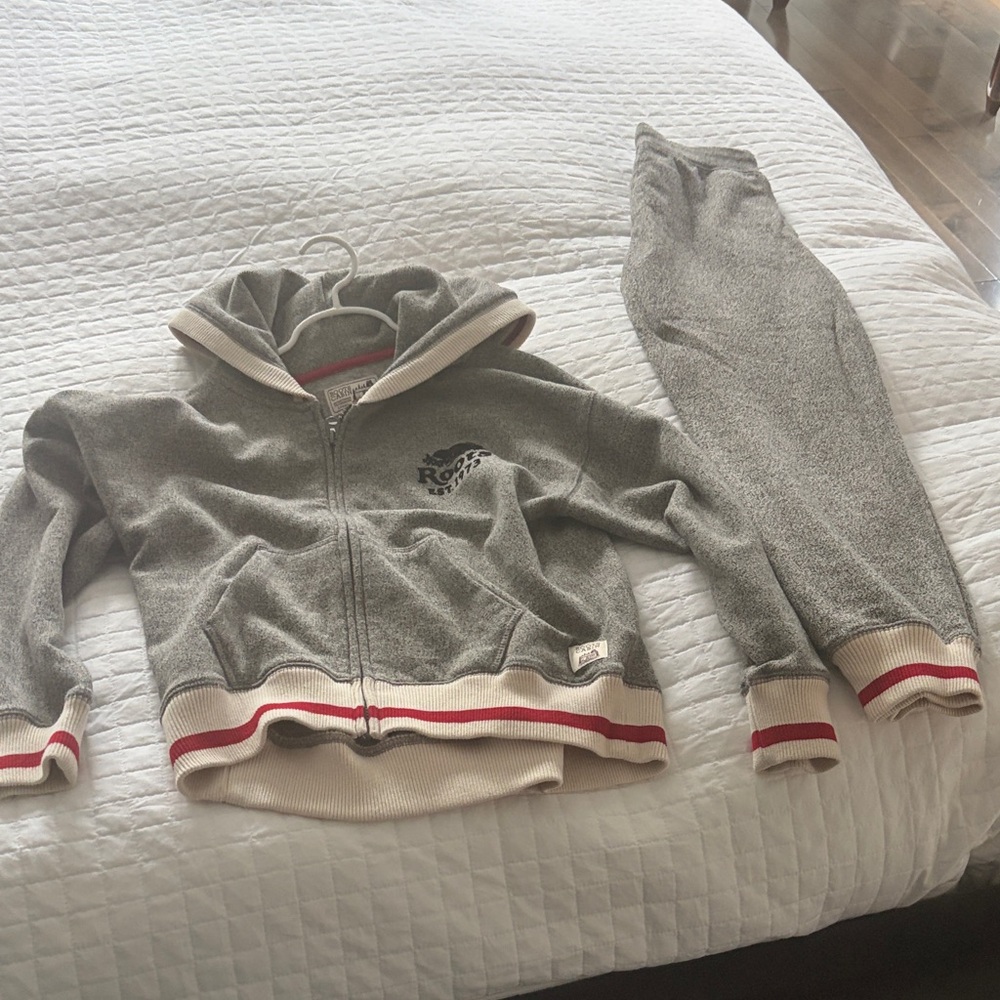 Roots Kids Gray Hooded Sweatpants Set with Red Trim